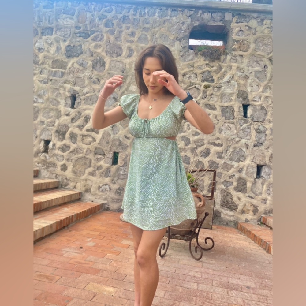 LIGHT GREEN MINI DRESS